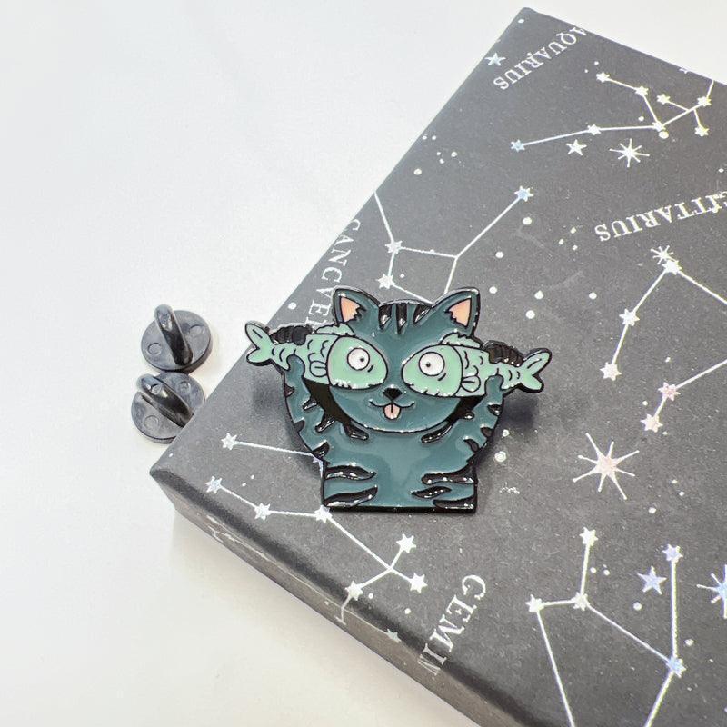Cat with Fish Enamel Pin – Silly Cat Expression for Fun Outfits
